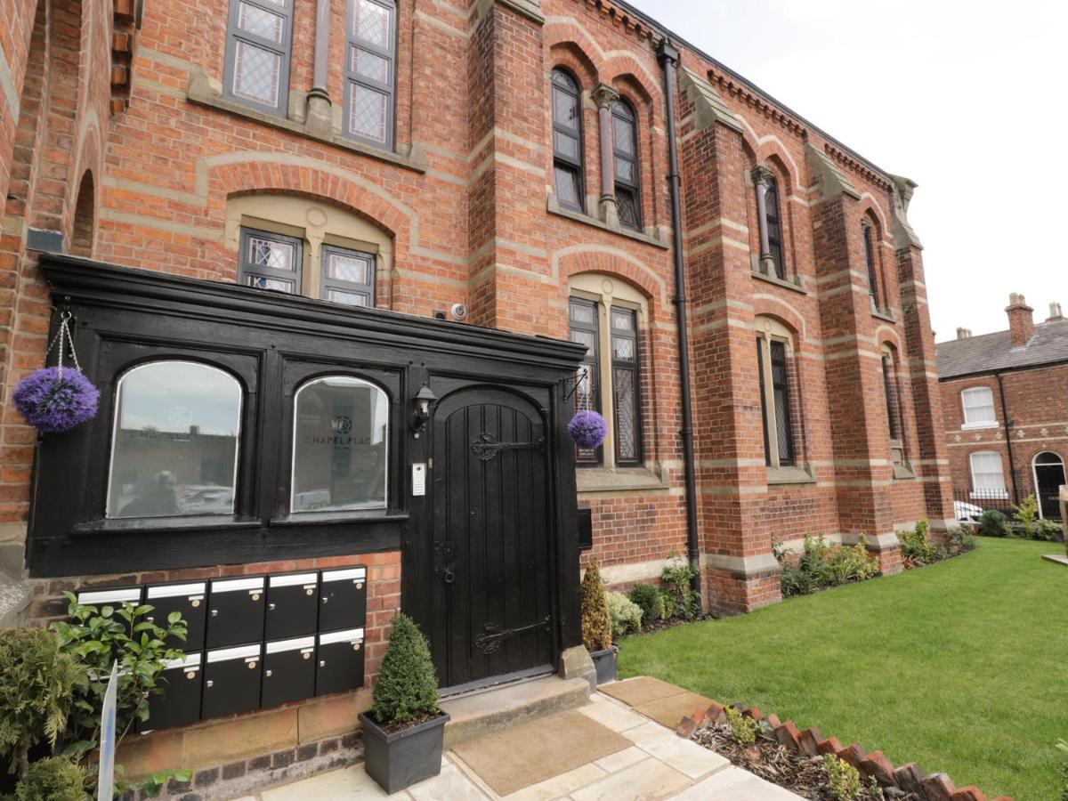 1 Chapel Place Chester Bagian luar foto