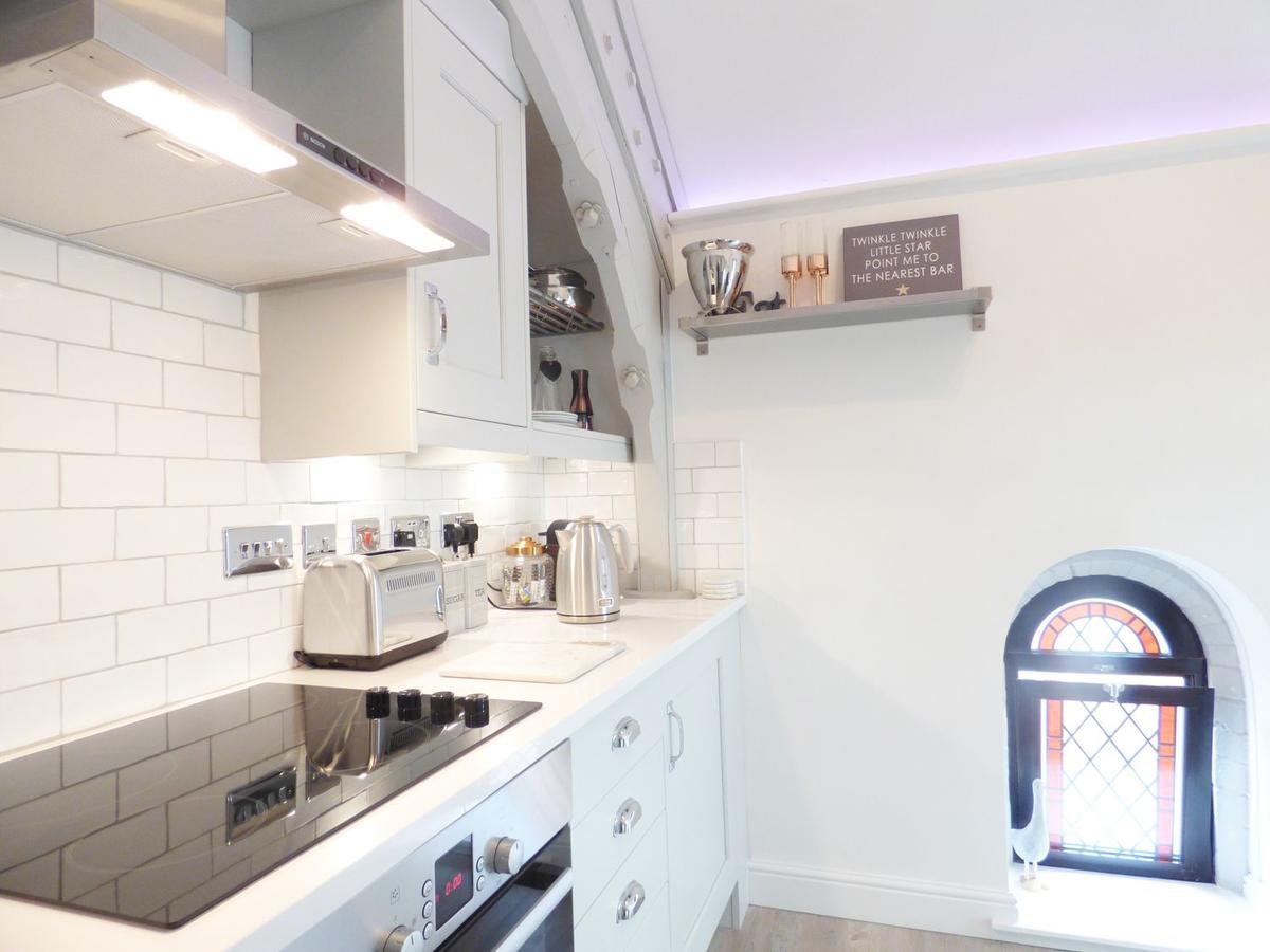 1 Chapel Place Chester Bagian luar foto